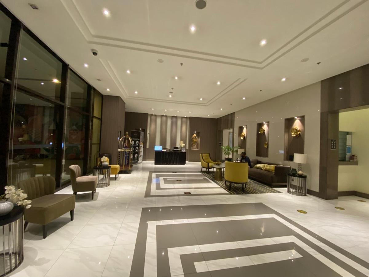 Cozyvilla At 81 Newport Blvd Walk To Naia T3 Marriott & Resorts World Casino & Newport Mall For 5 Pax Free Parking!!!! Pasay Zewnętrze zdjęcie
